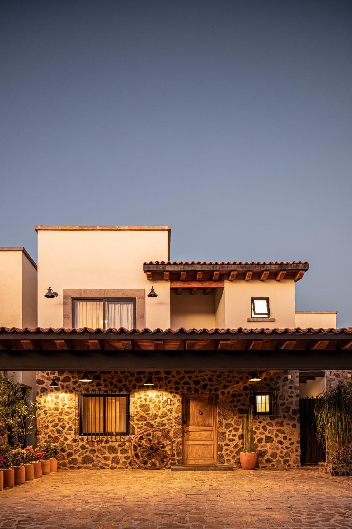 Villa Private Jacuzzi & Pool, Elegant La Escondida 5Br à San Miguel de Allende Extérieur photo